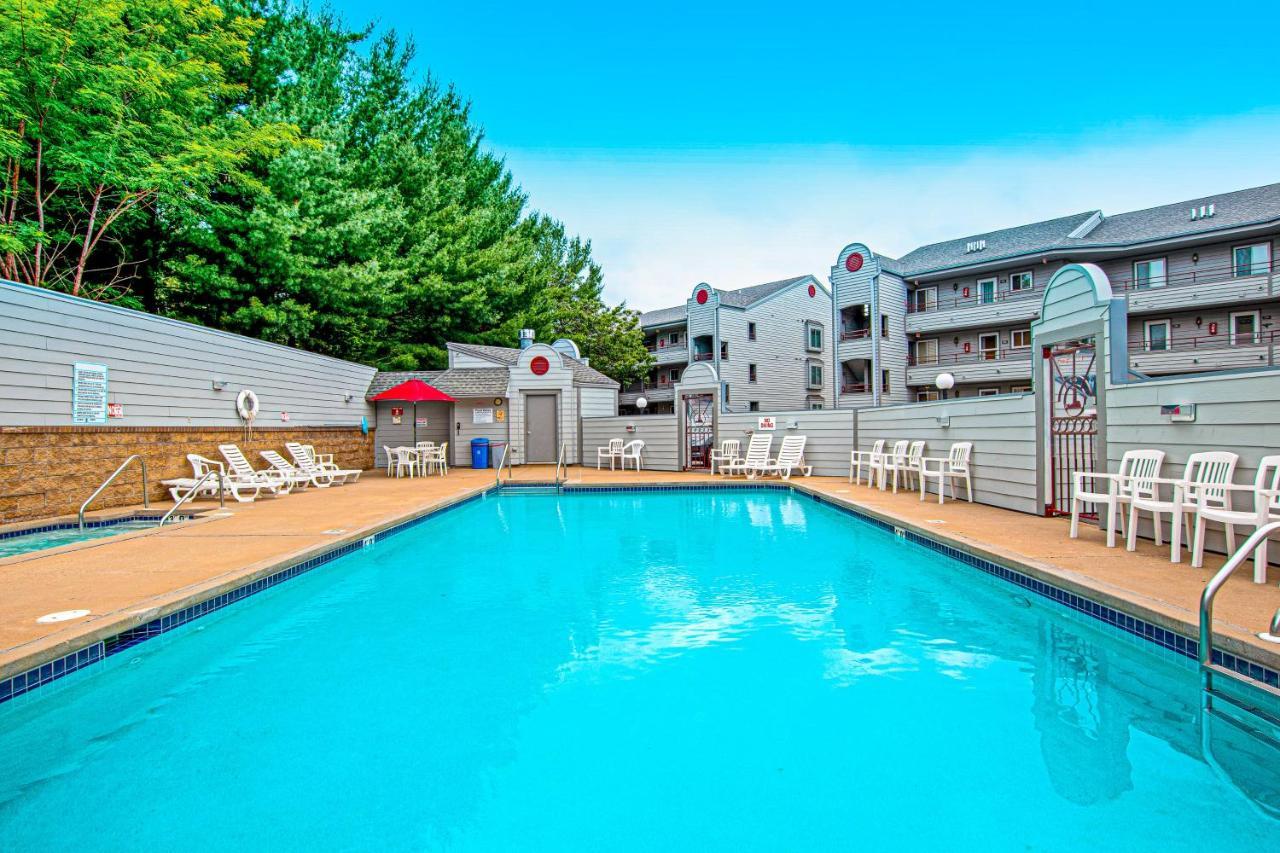 Apartment Lighthouse Cove #208 Wisconsin Dells