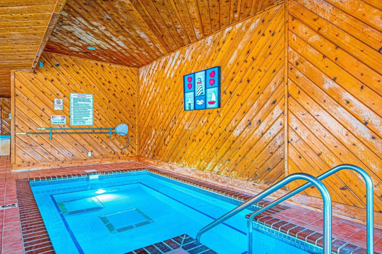 Apartment Lighthouse Cove #208 Wisconsin Dells