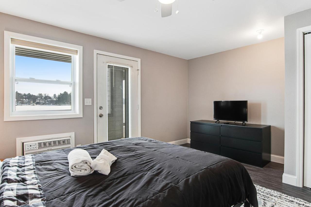 Lighthouse Cove #208 *